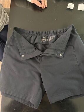 Kathmandu Men's Black Hybrid Shorts